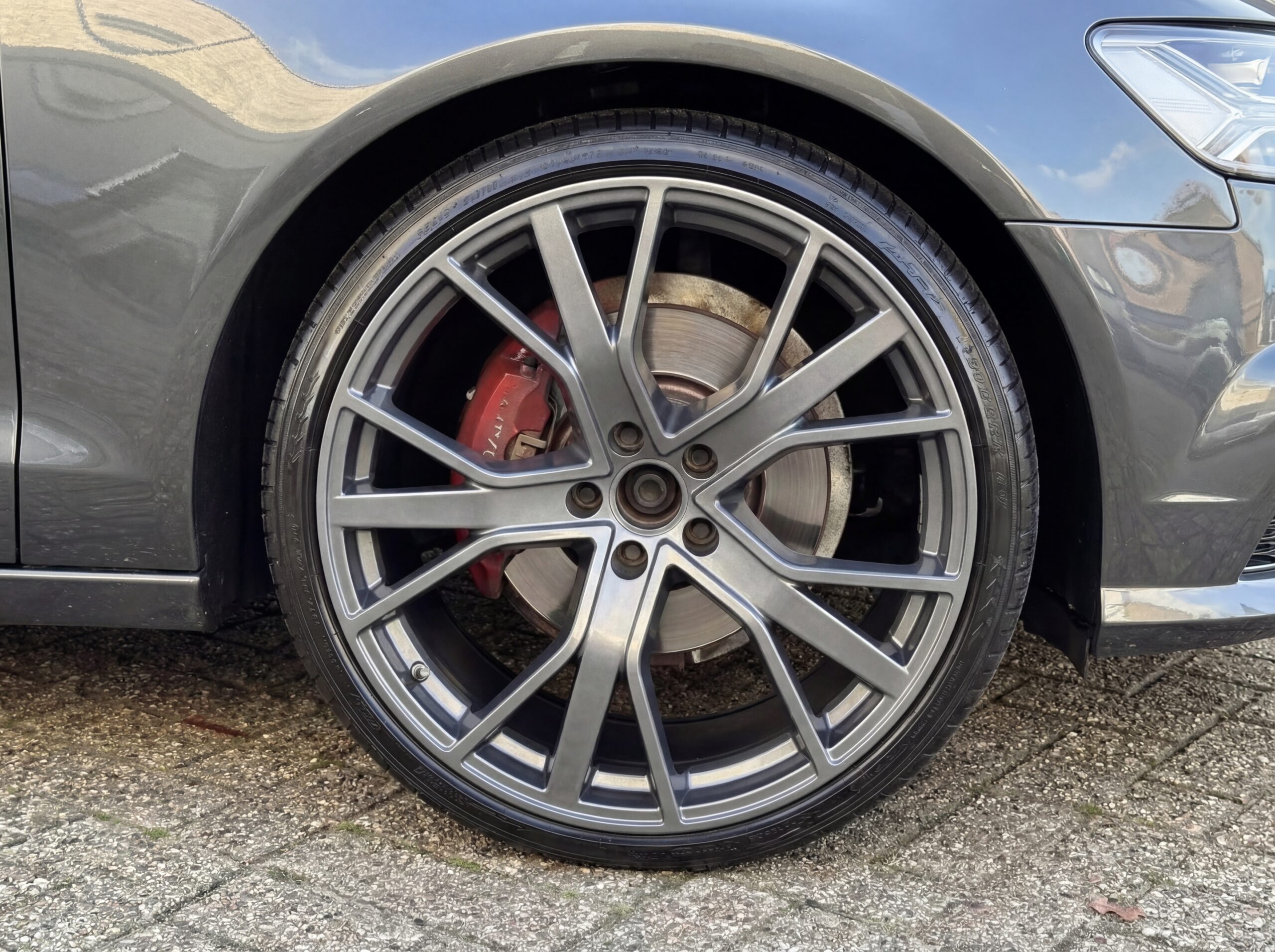 Stoeprandschade reparatie Apeldoorn — DLG Totaal specialist velgherstel Gelderland